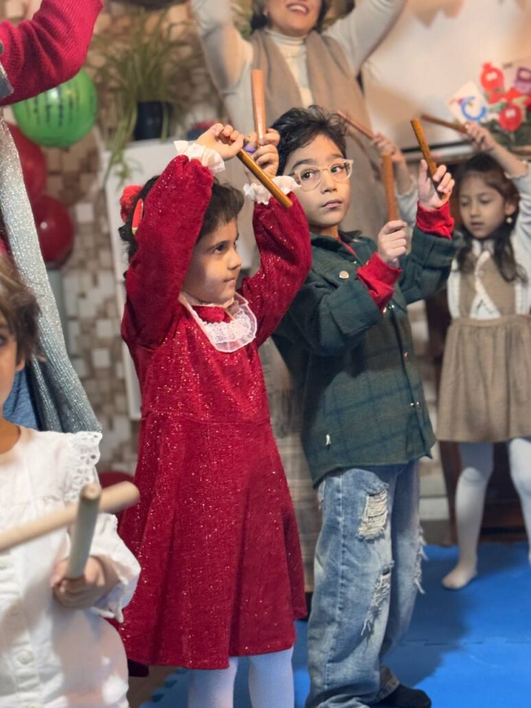 کلاس موسیقی کودکان در تهران